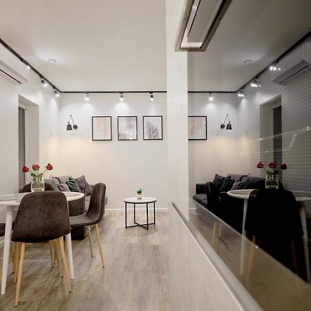 Owls Hill Apartment カウナス エクステリア 写真